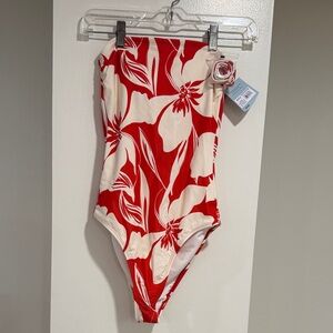 Shade & Shore Red White Floral Strapless One-Piece Swimsuit Size 0-2 XS NWT